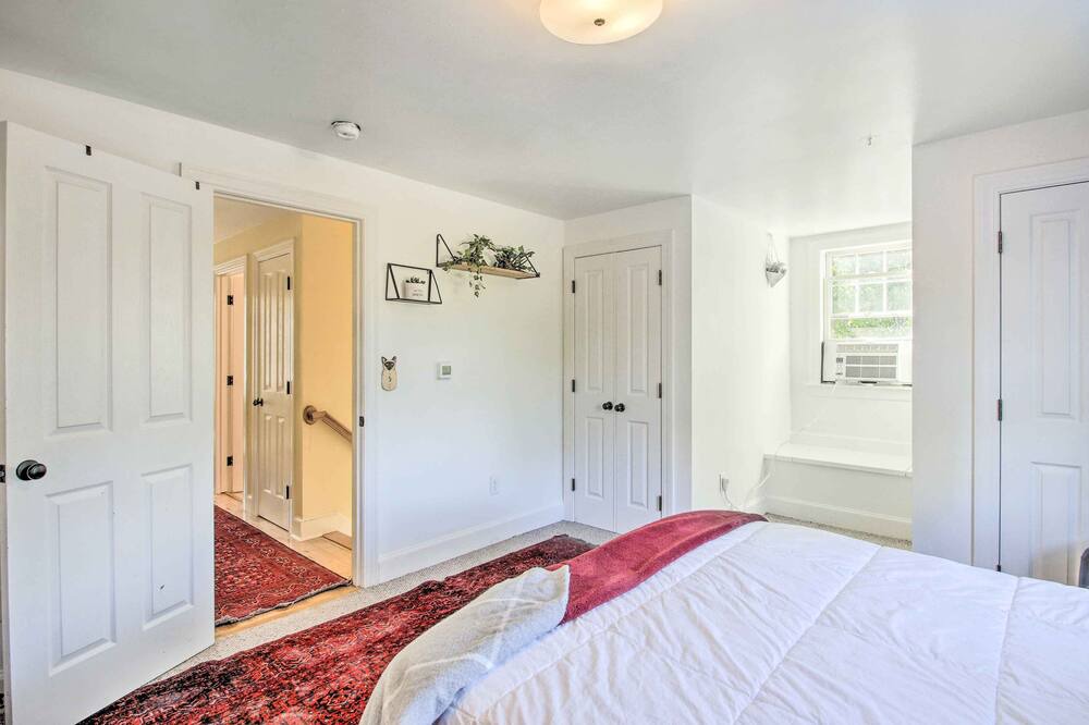 Photo of Bedroom in North Yarmouth