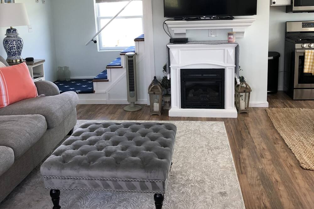 Photo of Livingroom in Hull