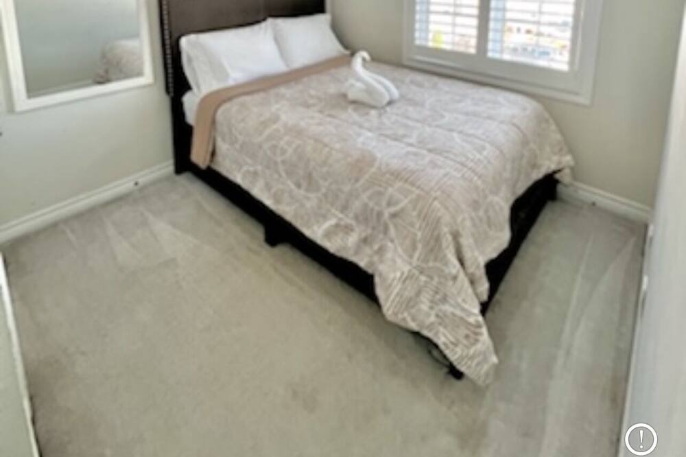 Photo of Bedroom in Winona