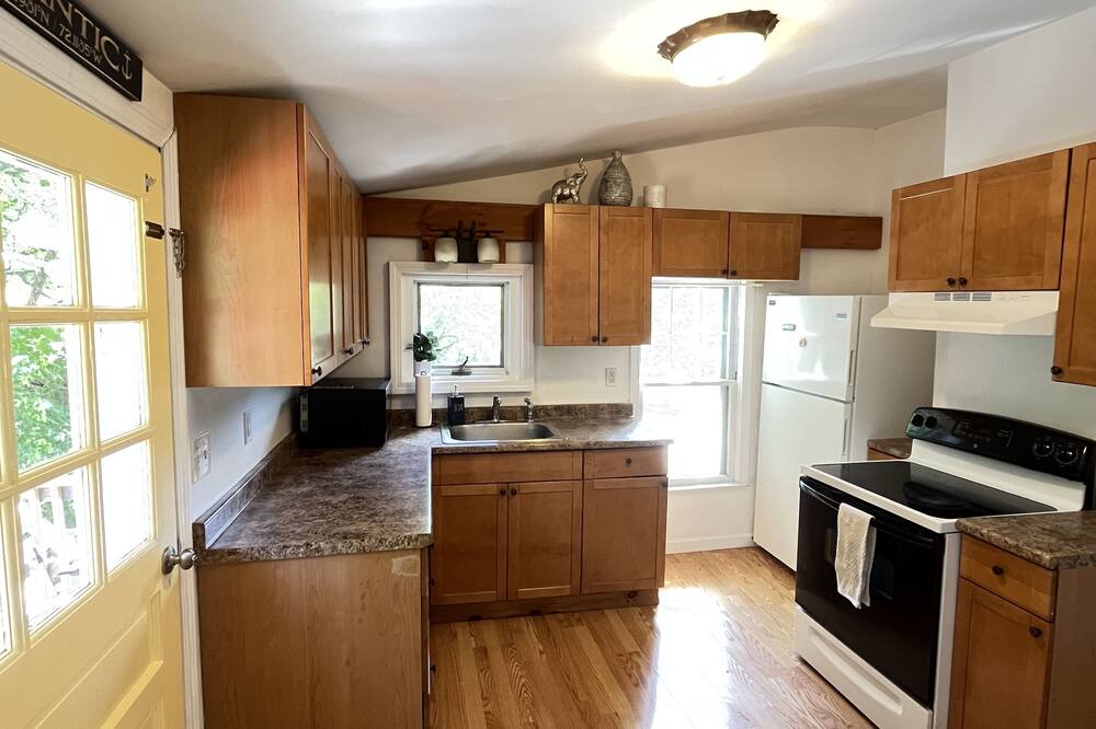 Photo of Kitchen in Niantic