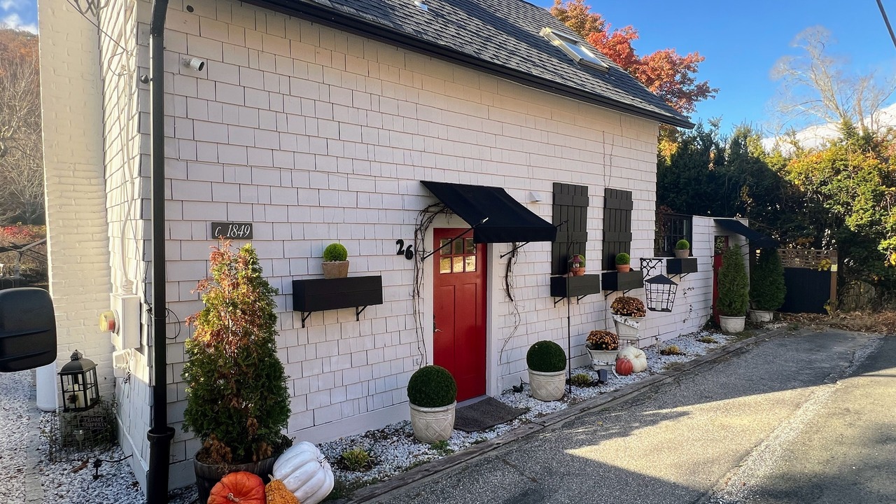 Photo of Outdoor in Lyme