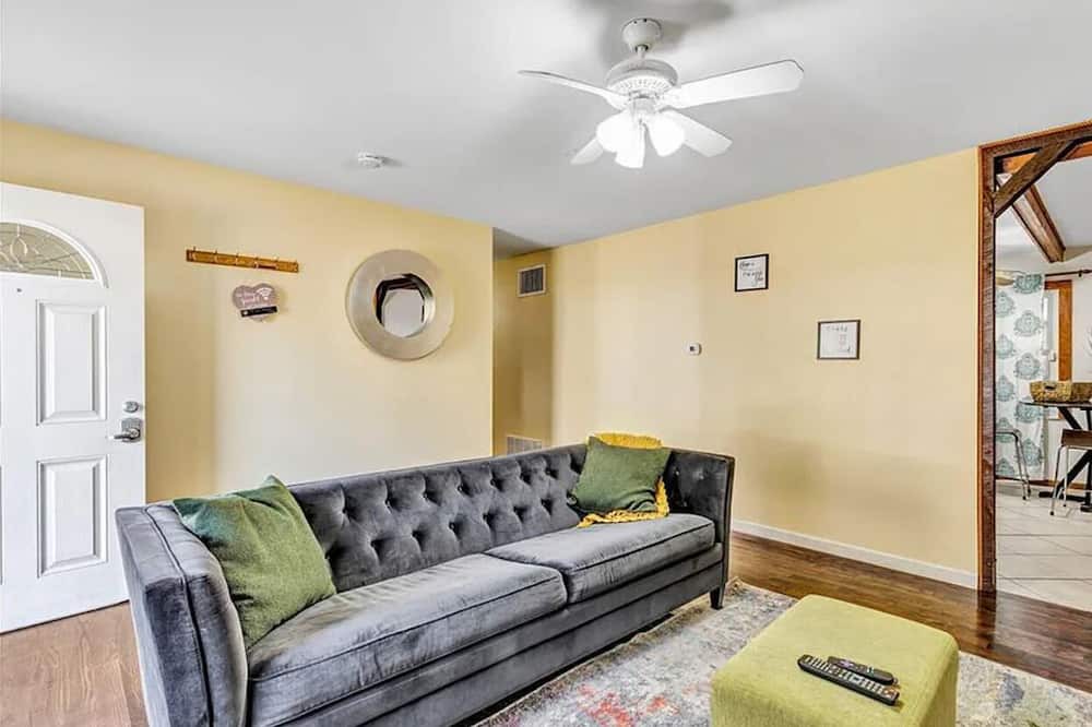 Photo of Livingroom in Stratford