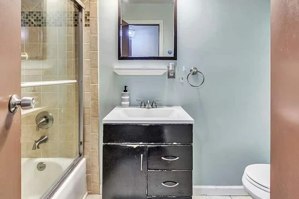 Photo of Bathroom in Stratford