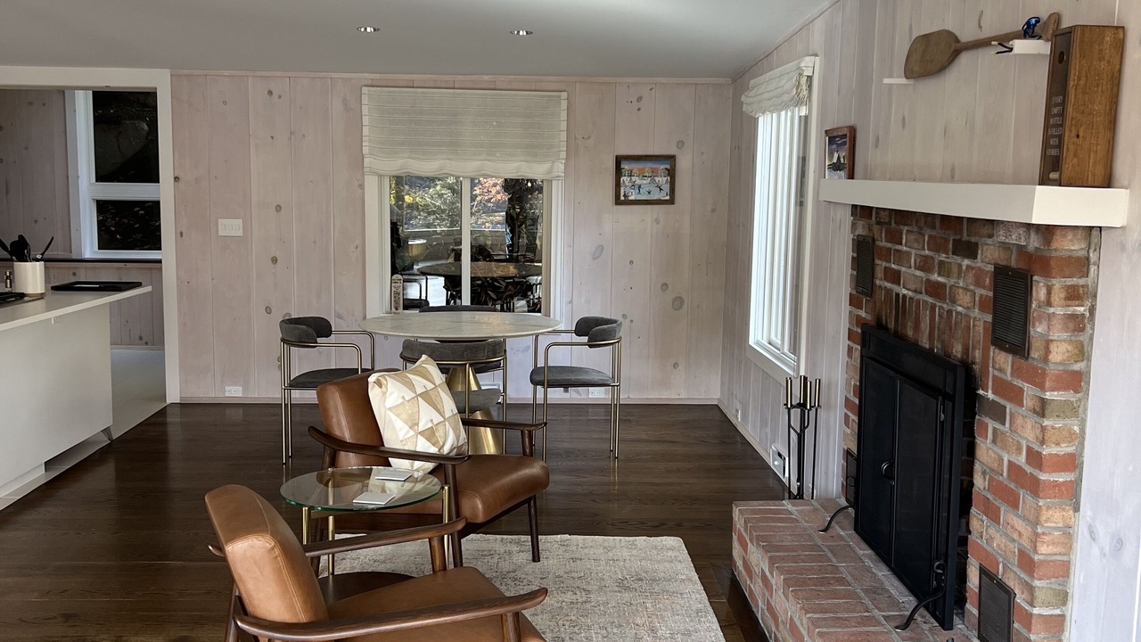 Photo of Livingroom in New Preston