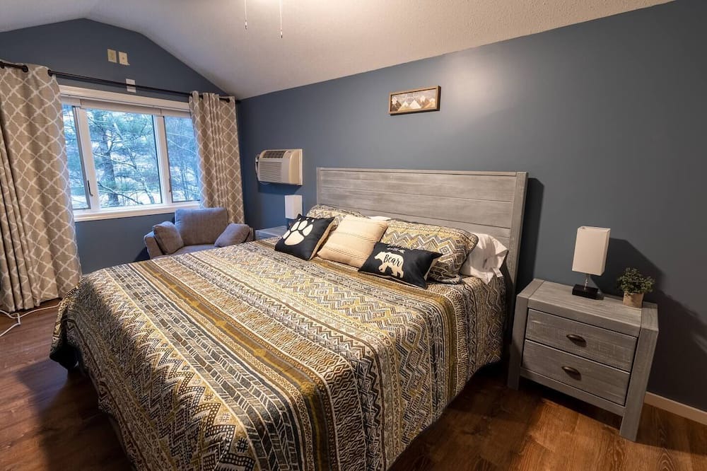 Photo of Bedroom in Bartlett