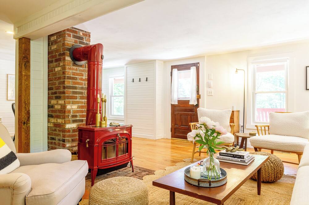 Photo of Livingroom in Rhinebeck