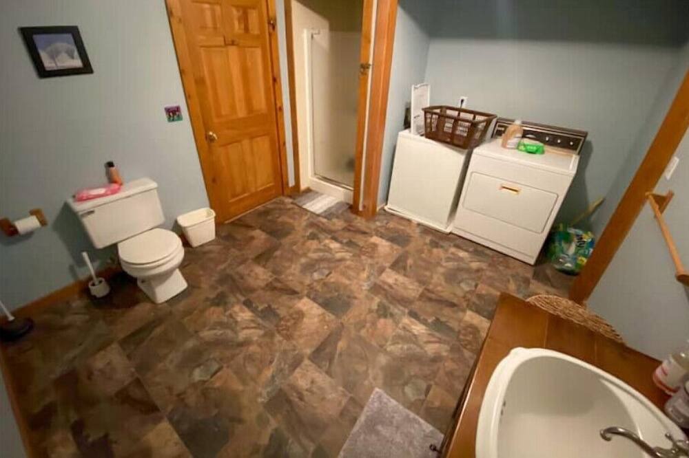 Photo of Bathroom in Forest Dale