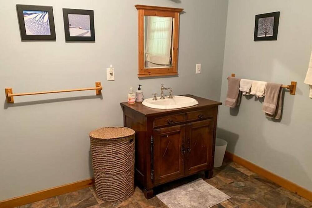 Photo of Bathroom in Forest Dale