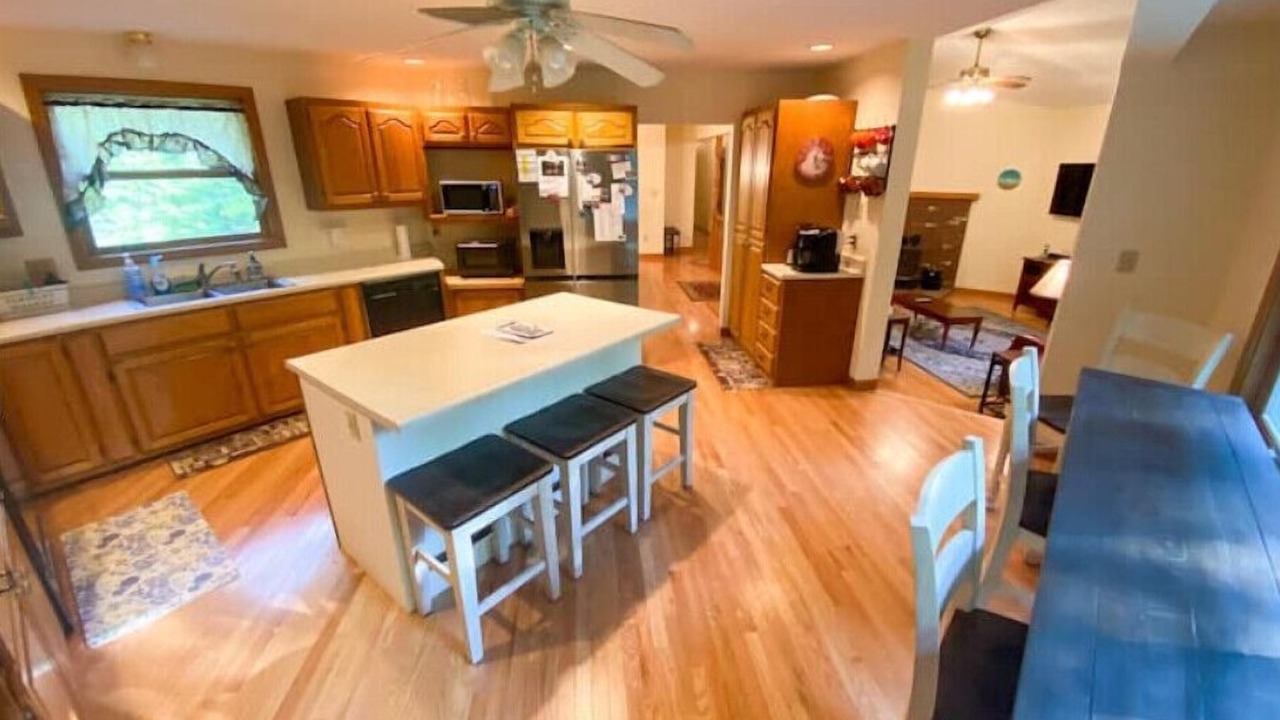 Photo of Kitchen in Moultonborough
