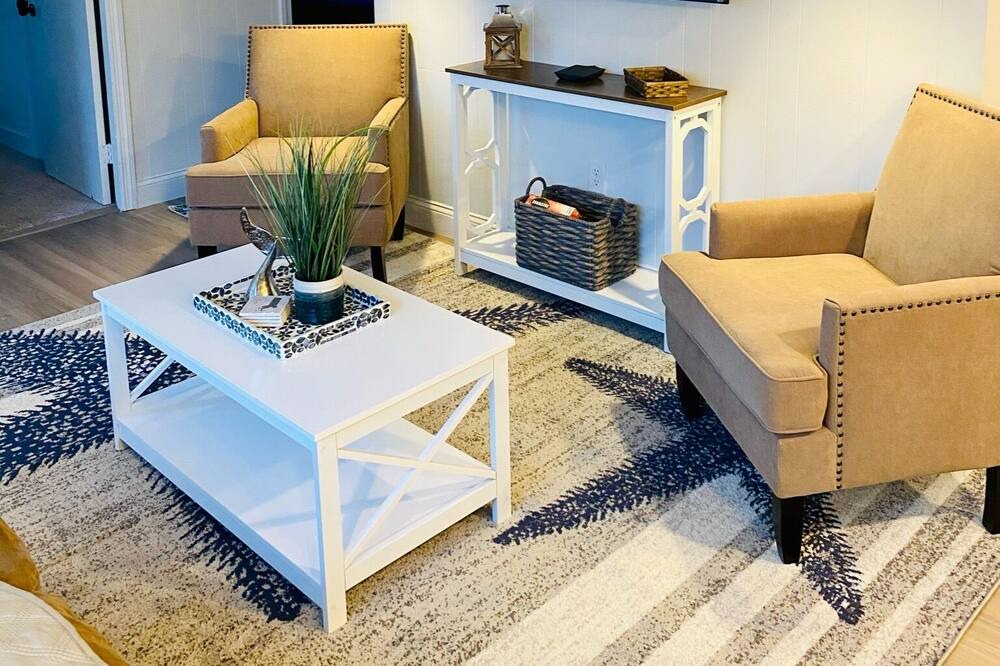 Photo of Livingroom in West Dennis