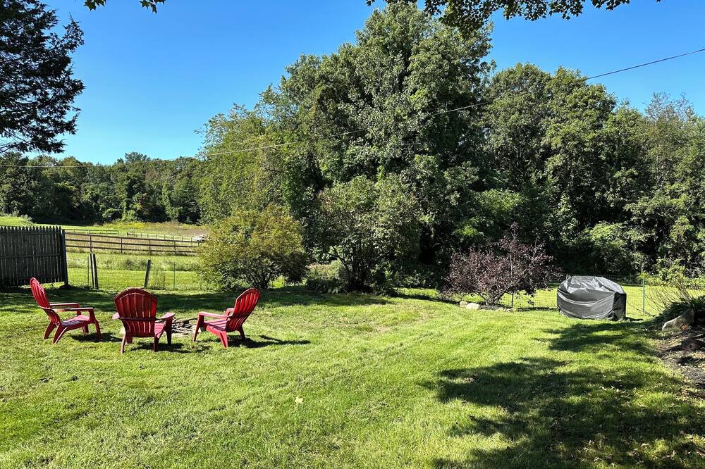 Photo of Outdoor in Montague