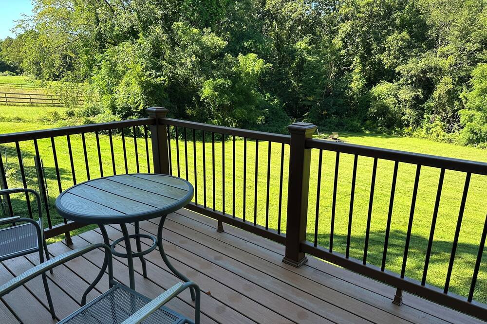 Photo of Outdoor in Montague