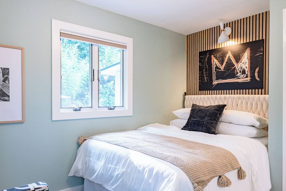 Photo of Bedroom in Rhinebeck