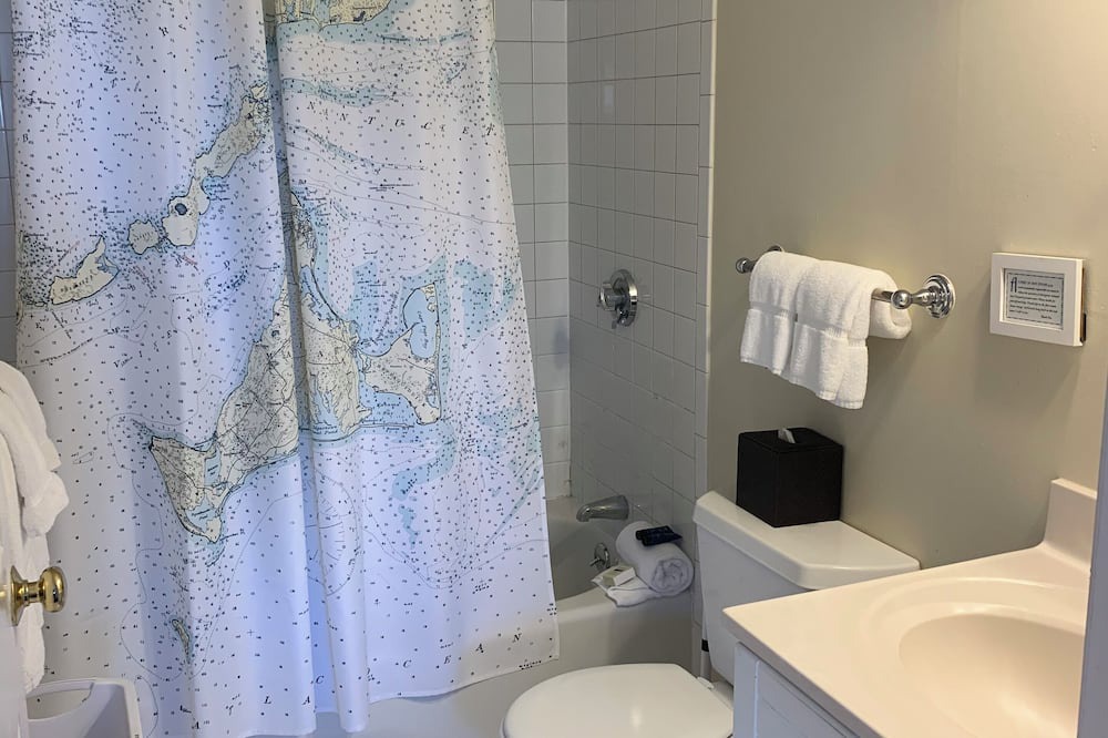Photo of Bathroom in Menemsha
