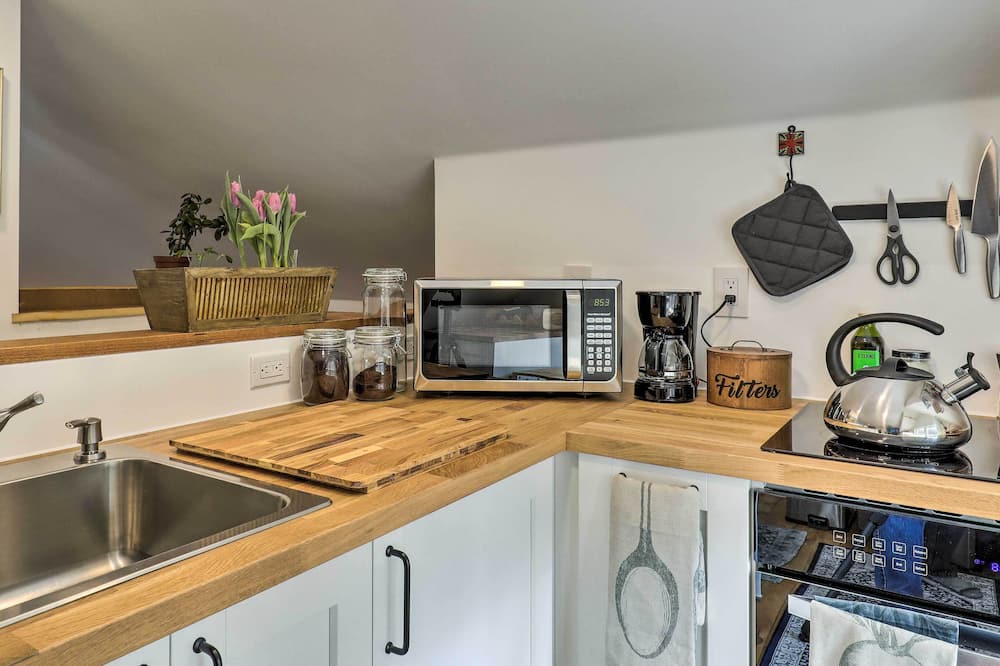 Photo of Kitchen in Epsom