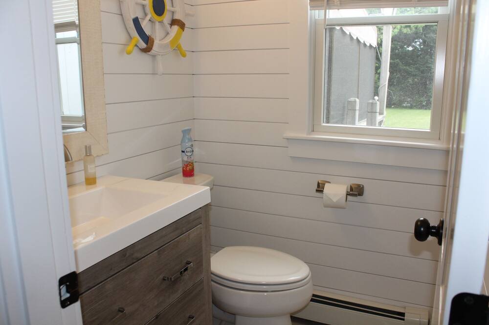 Photo of Bathroom in East Harwich