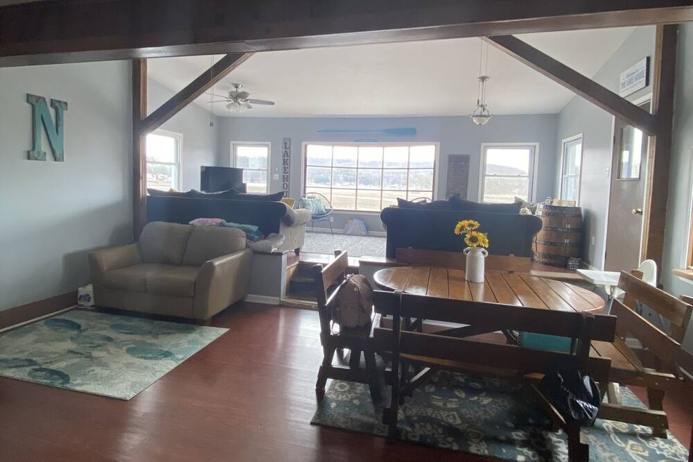 Photo of Livingroom in Cuba