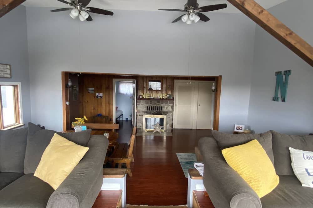 Photo of Livingroom in Cuba