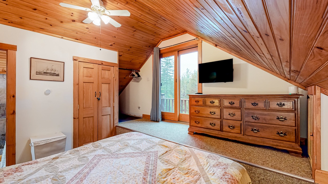 Photo of Bedroom in Mount Holly