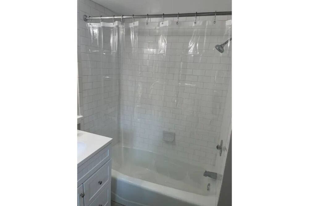 Photo of Bathroom in Niantic