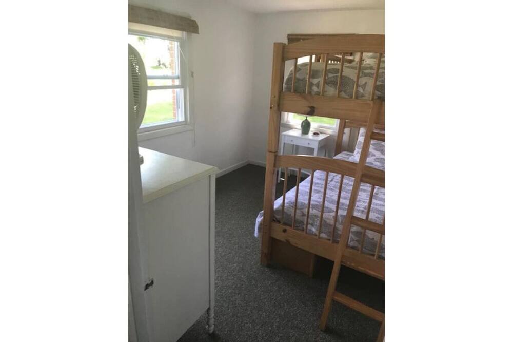Photo of Bedroom in Niantic