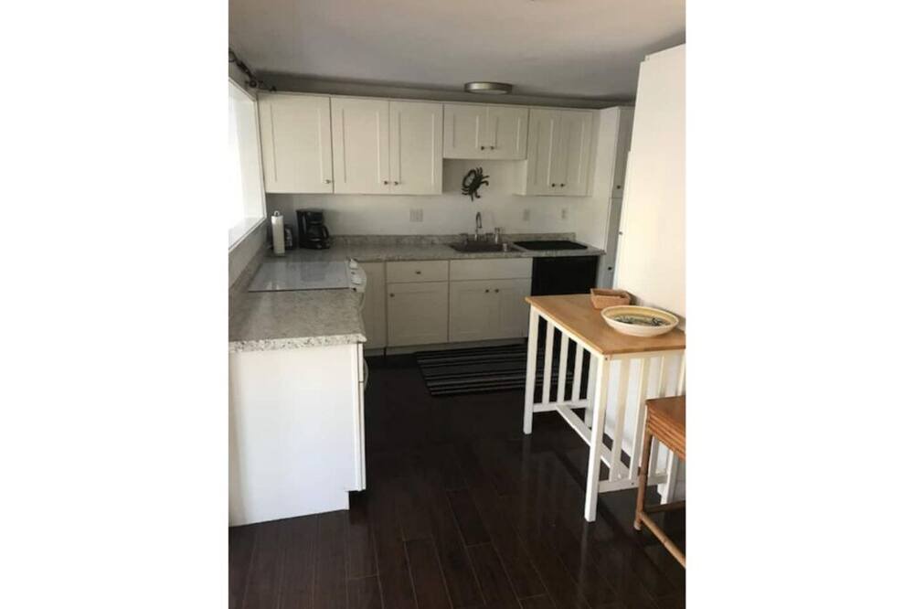 Photo of Kitchen in Niantic