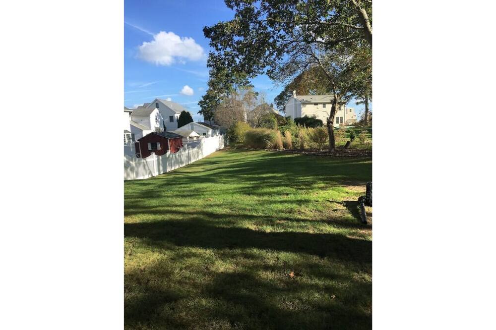 Photo of Outdoor in Niantic