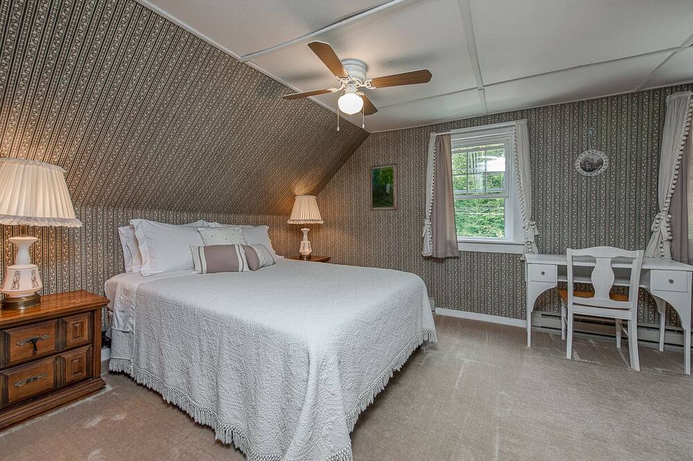 Photo of Bedroom in Dorchester