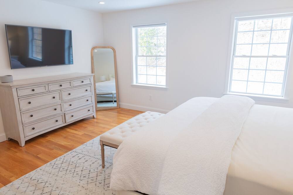 Photo of Bedroom in South Kent