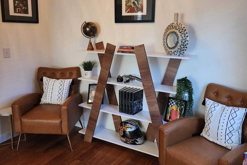 Photo of Livingroom in New Britain