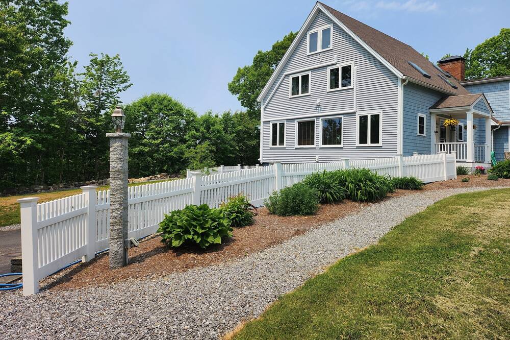 Photo of Outdoor in Dunbarton