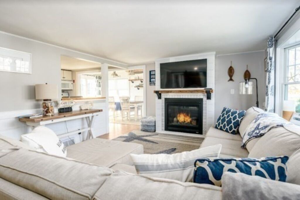 Photo of Livingroom in West Dennis