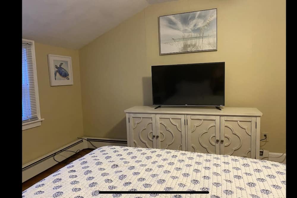 Photo of Bedroom in Branford Center