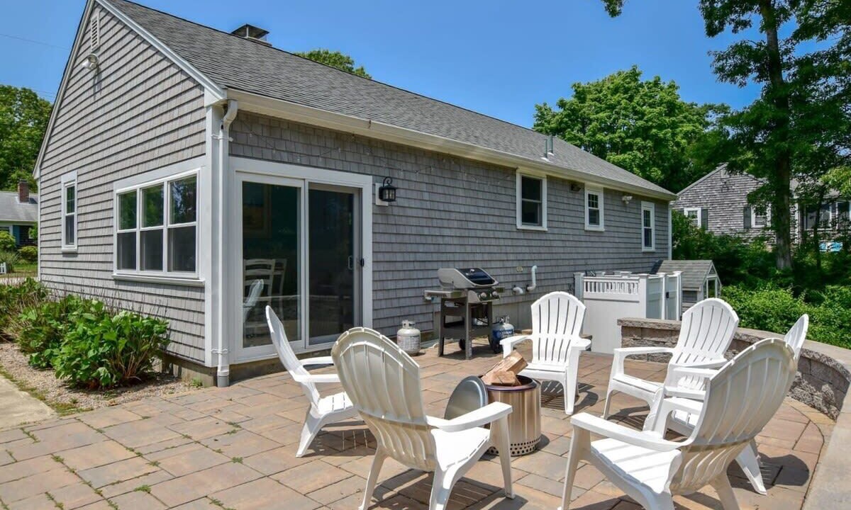 Photo of Patio Balcony in East Dennis