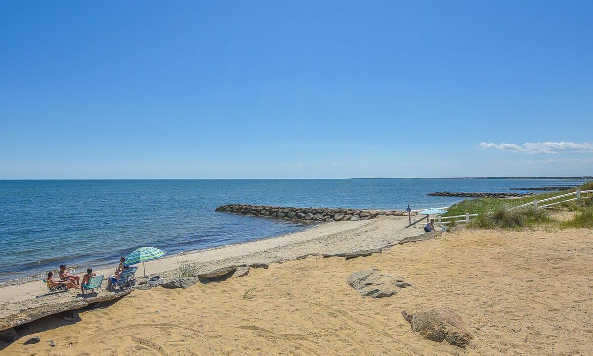 Photo of Others in East Dennis