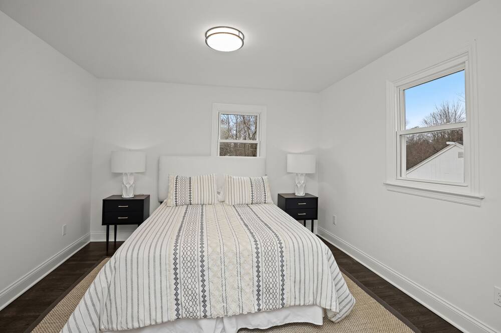 Photo of Bedroom in Trumbull