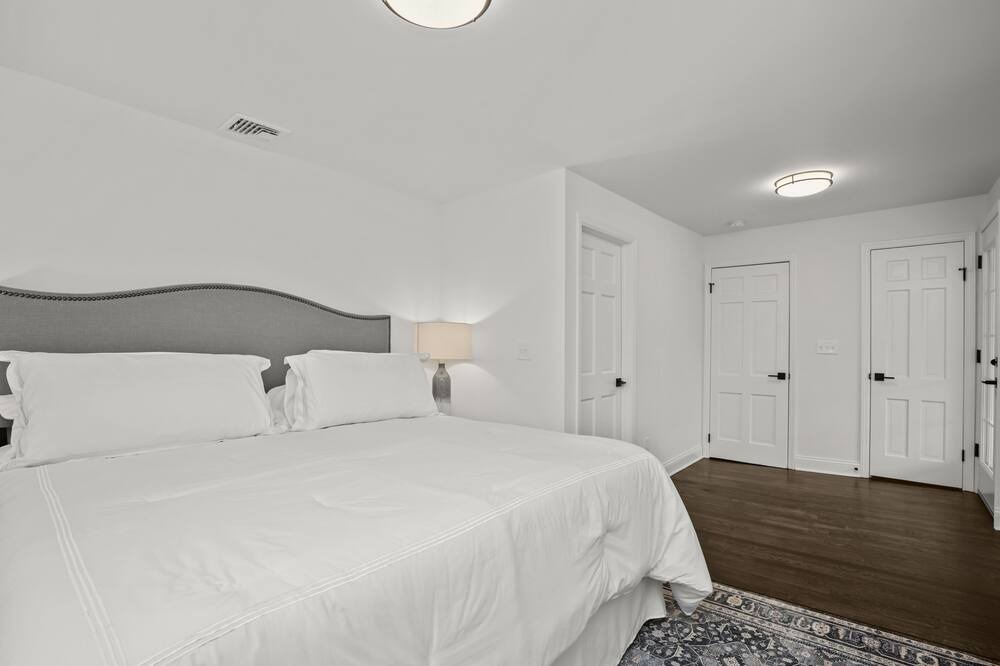 Photo of Bedroom in Trumbull