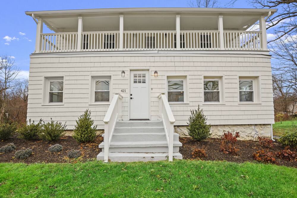 Photo of Outdoor in Trumbull