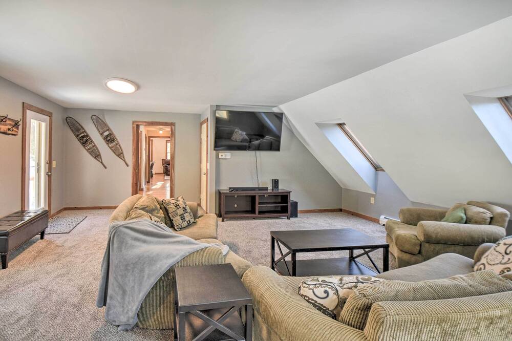 Photo of Livingroom in Alexandria