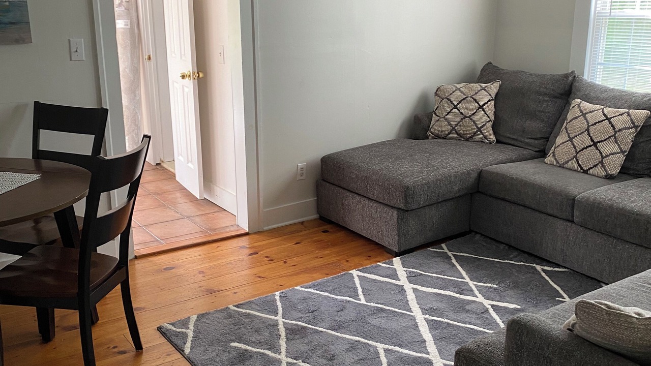 Photo of Livingroom in Guilford
