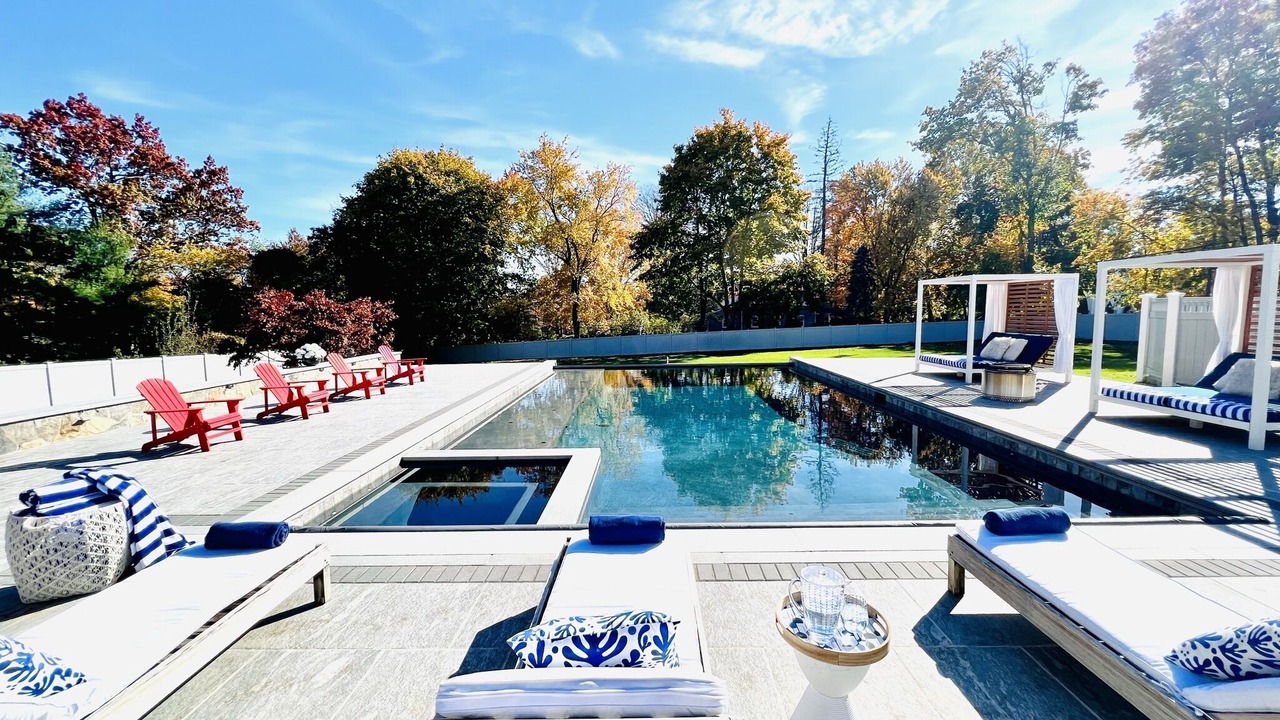 Photo of Outdoor in Westport