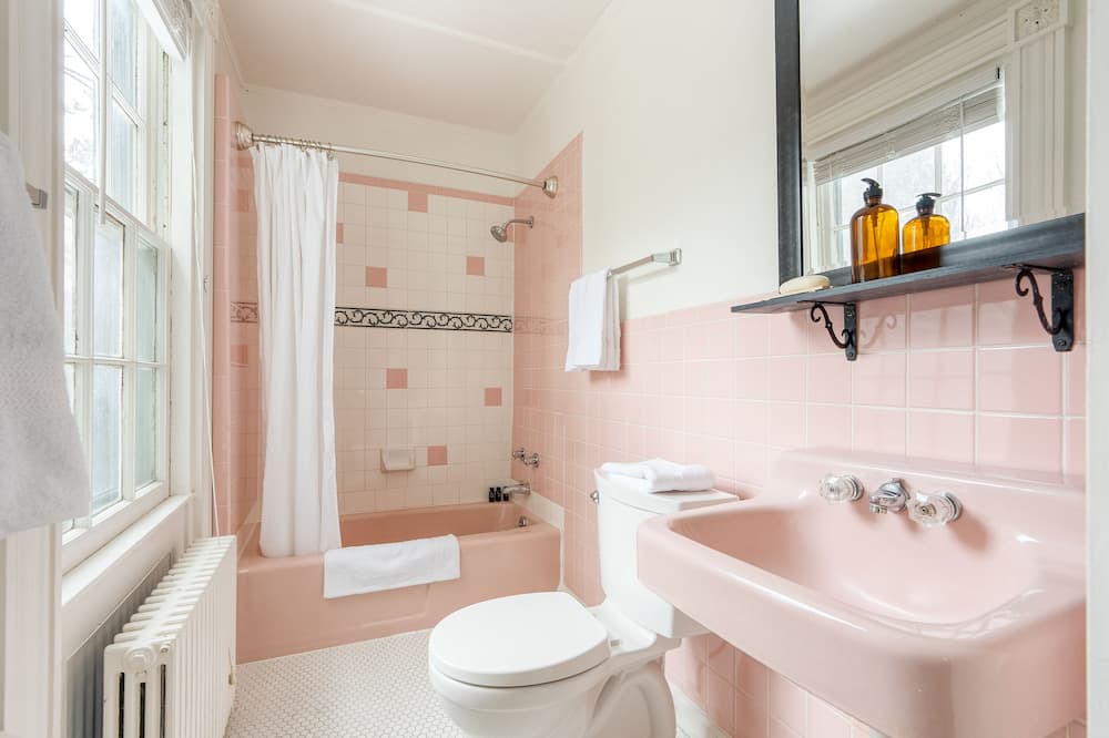 Photo of Bathroom in Egremont