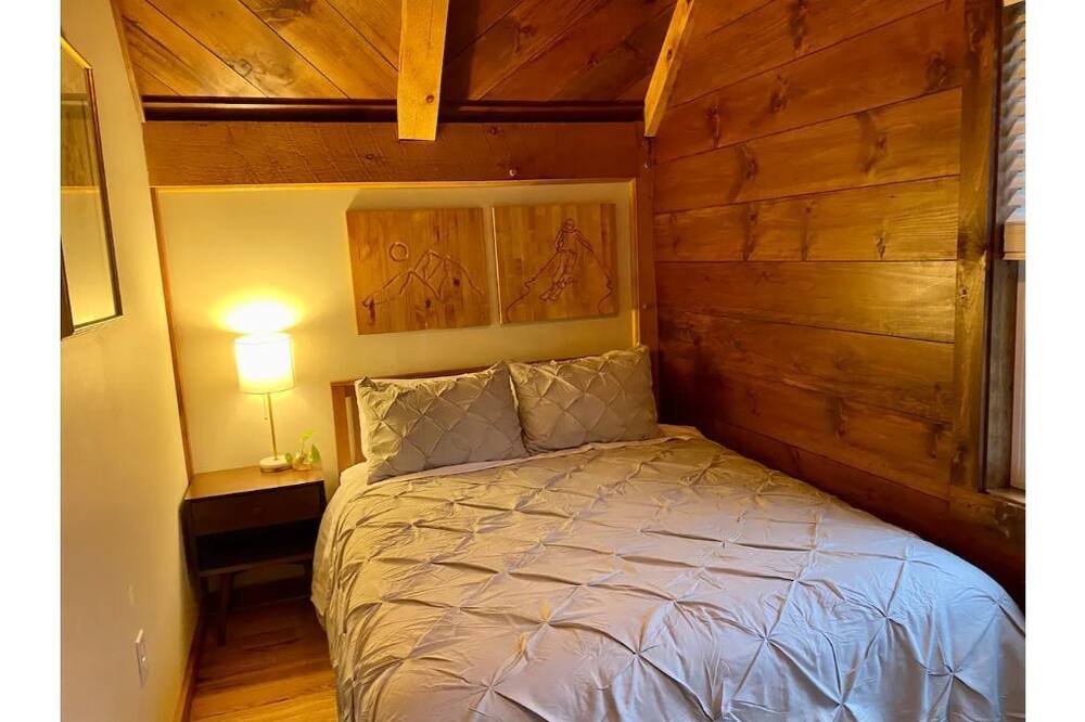 Photo of Bedroom in Jeffersonville