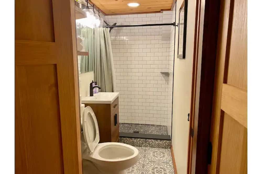Photo of Bathroom in Jeffersonville