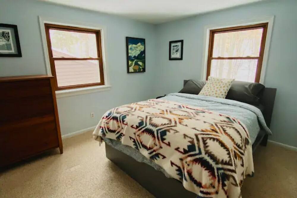 Photo of Bedroom in Stowe Hollow