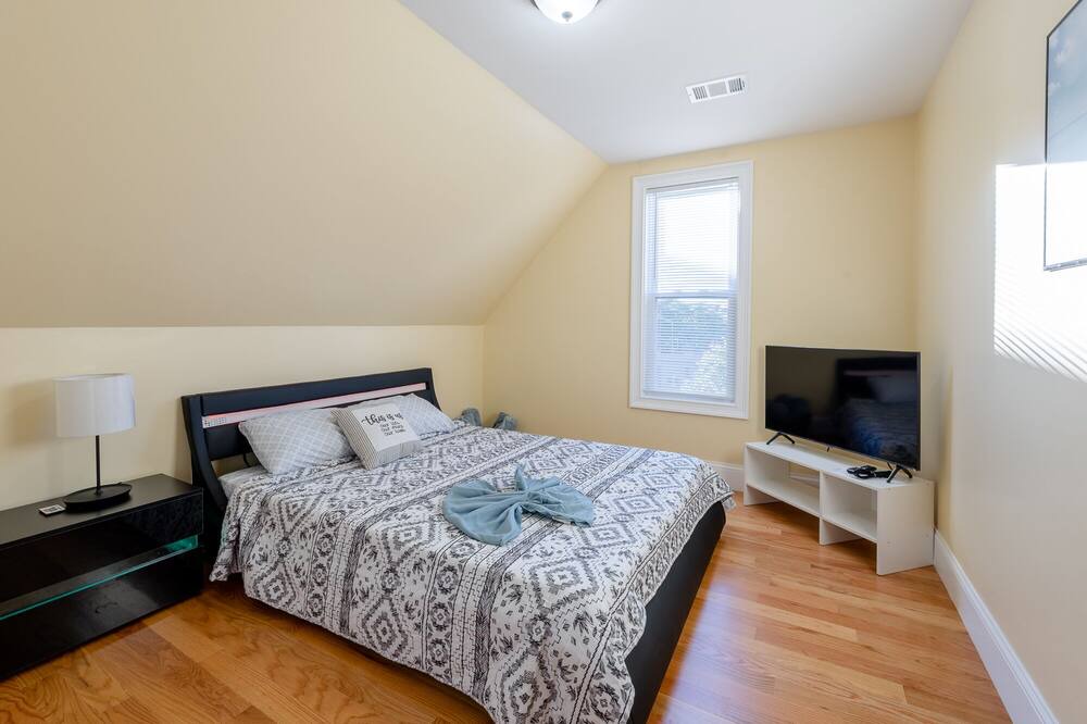 Photo of Bedroom in Dorchester