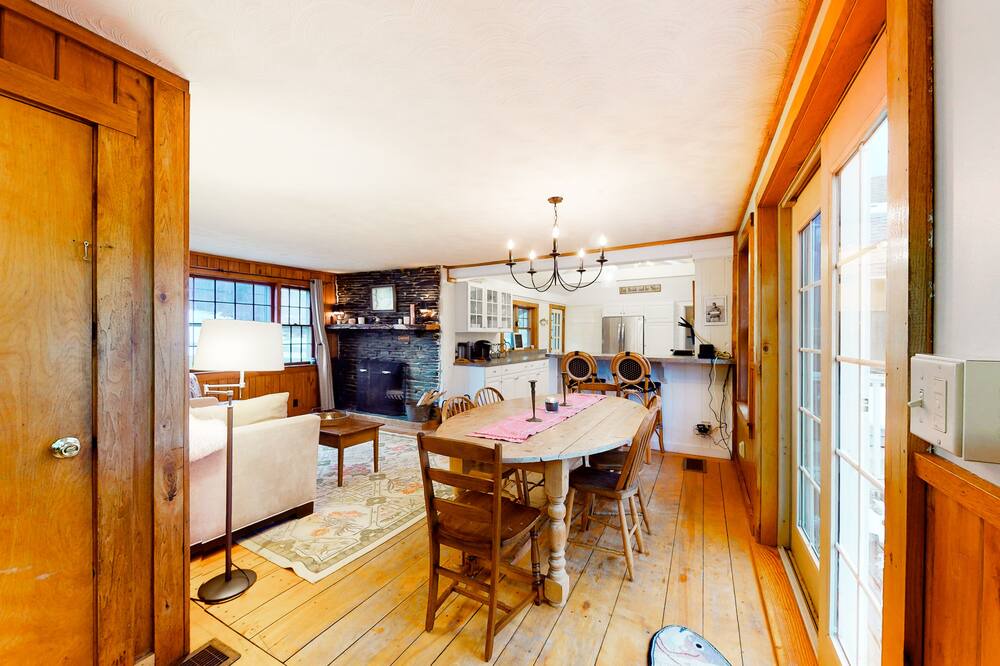Photo of Others in Stowe Hollow