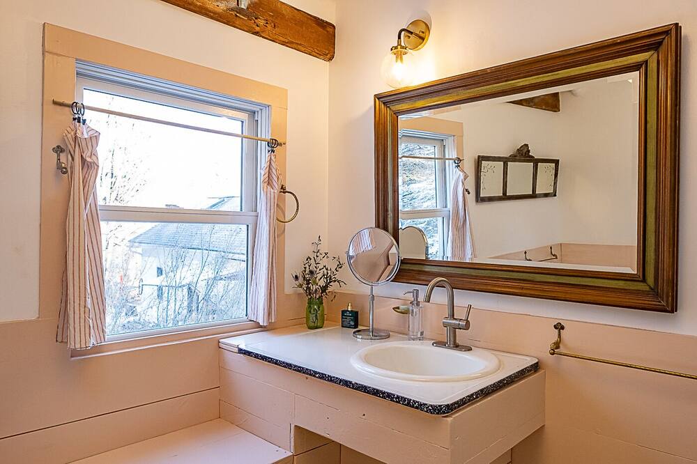 Photo of Bathroom in New Marlborough