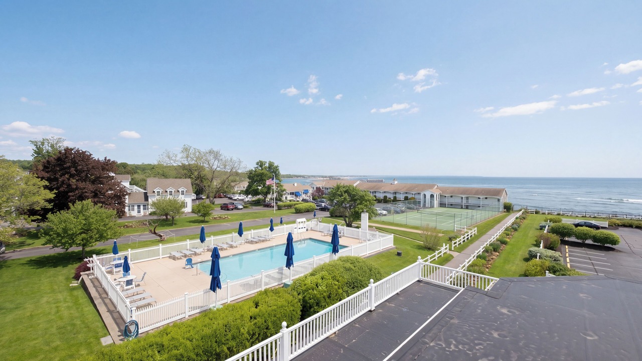 Photo of Patio Balcony in Ogunquit