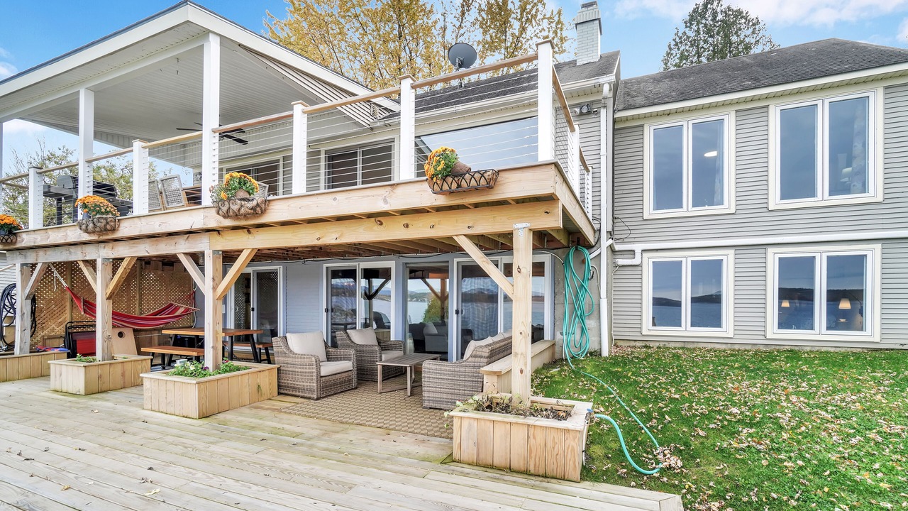 Photo of Outdoor in Malletts Bay
